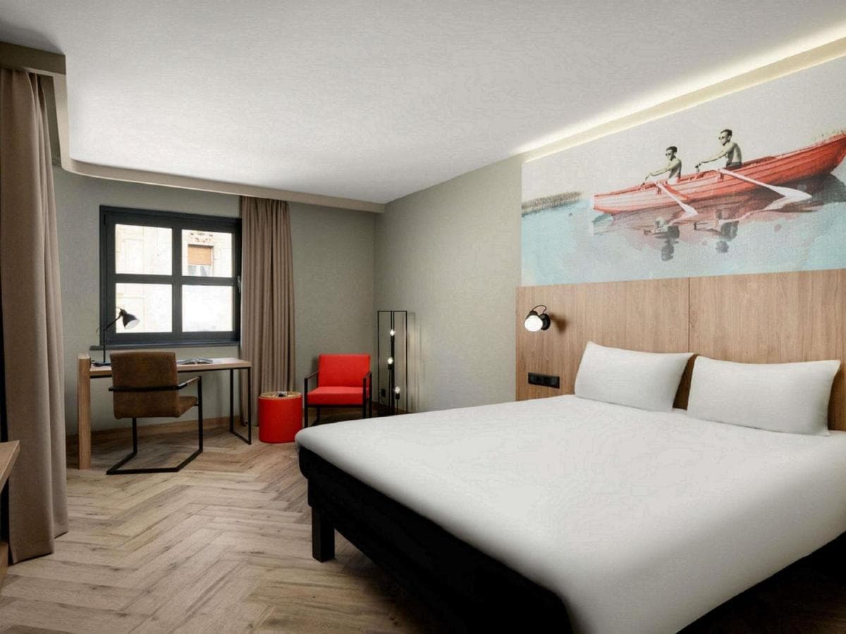 ibis Styles Budapest Heroes Square - تصویر اصلی