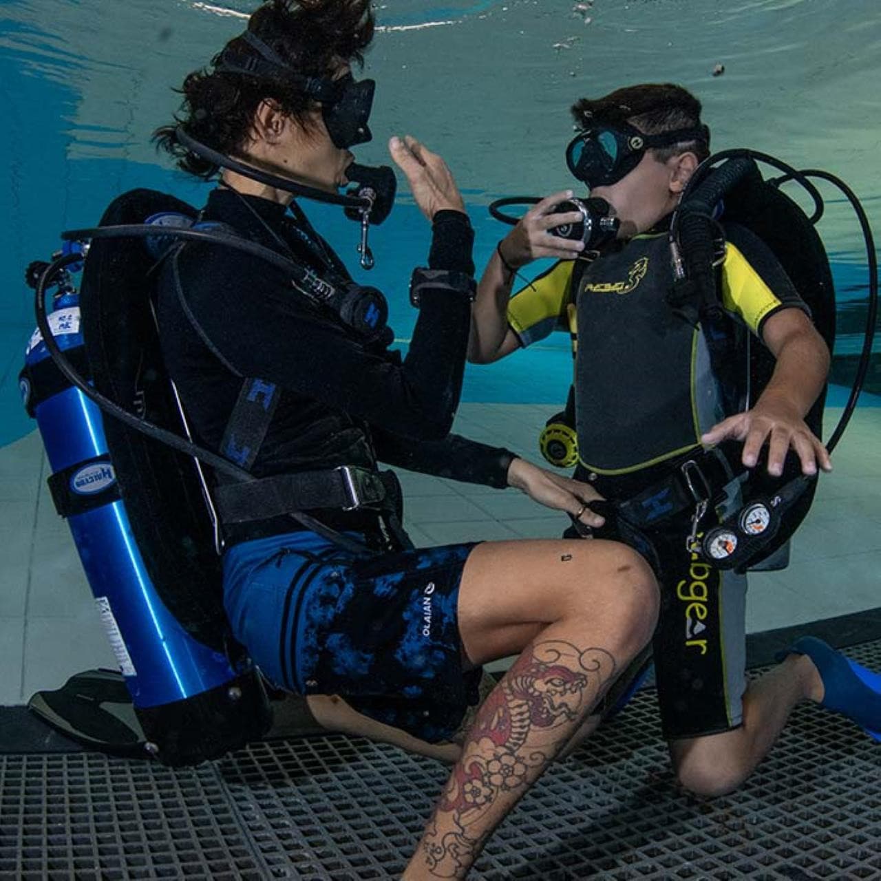 Scuba Diving and Snorkelling at Deep Dive Dubai - სურათი 7