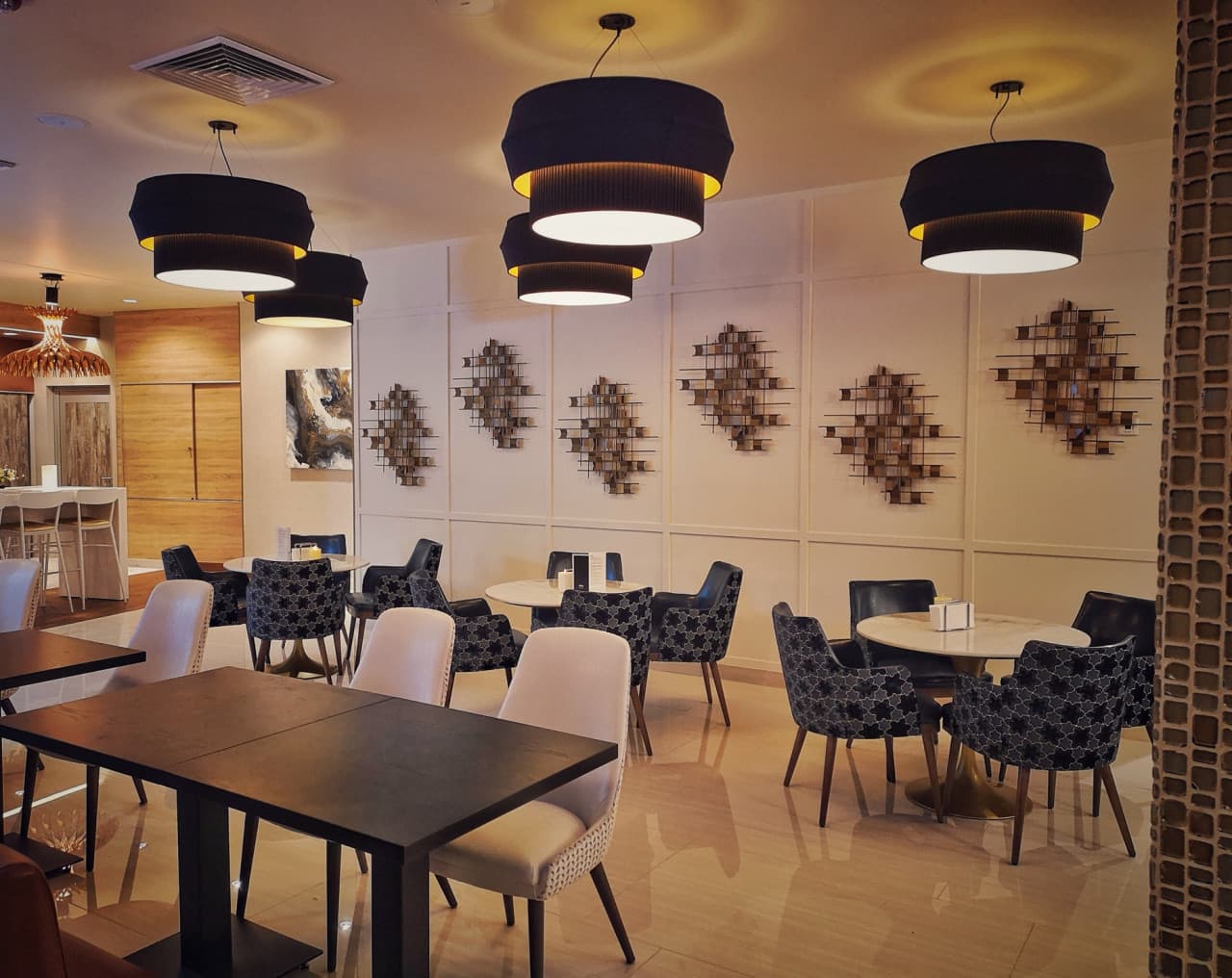 MERA Business Lounge - Cancun International Airport - სურათი 32