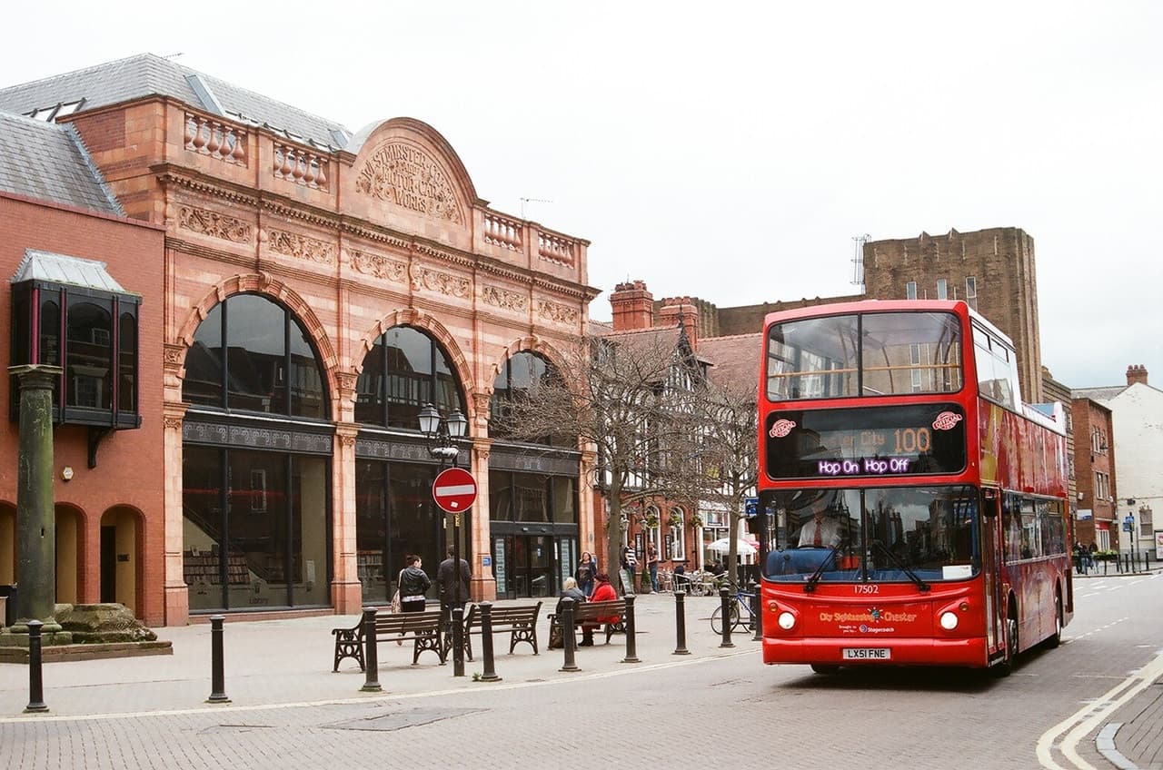 City Sightseeing Chester Hop-on Hop-off Bus Tour - სურათი 2