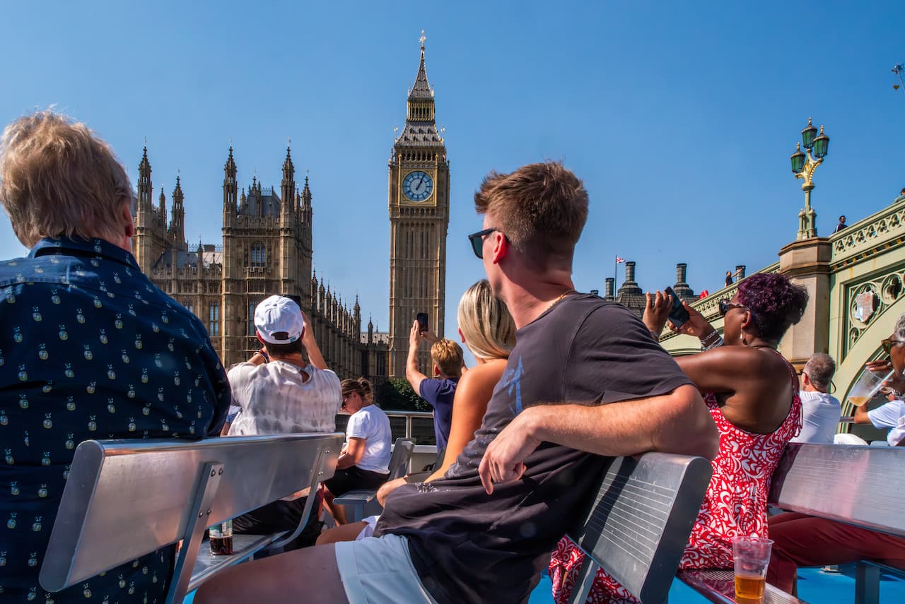 Thames River Sightseeing Cruise - სურათი 9