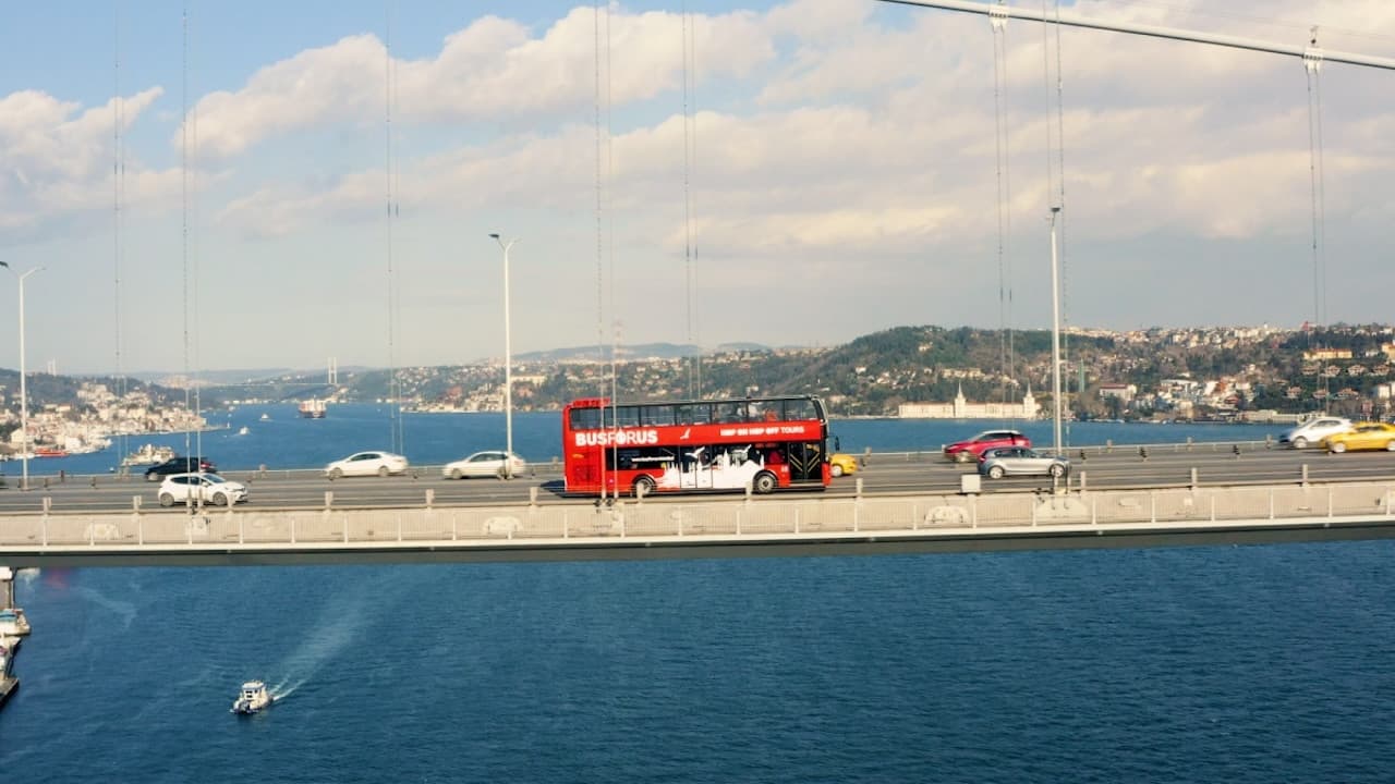 Istanbul Hop-On Hop-Off Bus Tour - სურათი 13