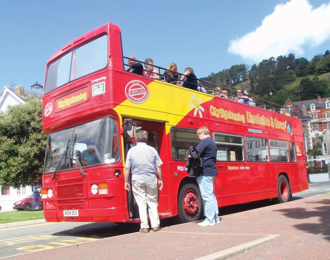 City Sightseeing Llandudno Hop-on Hop-off Bus Tour - სურათი 3
