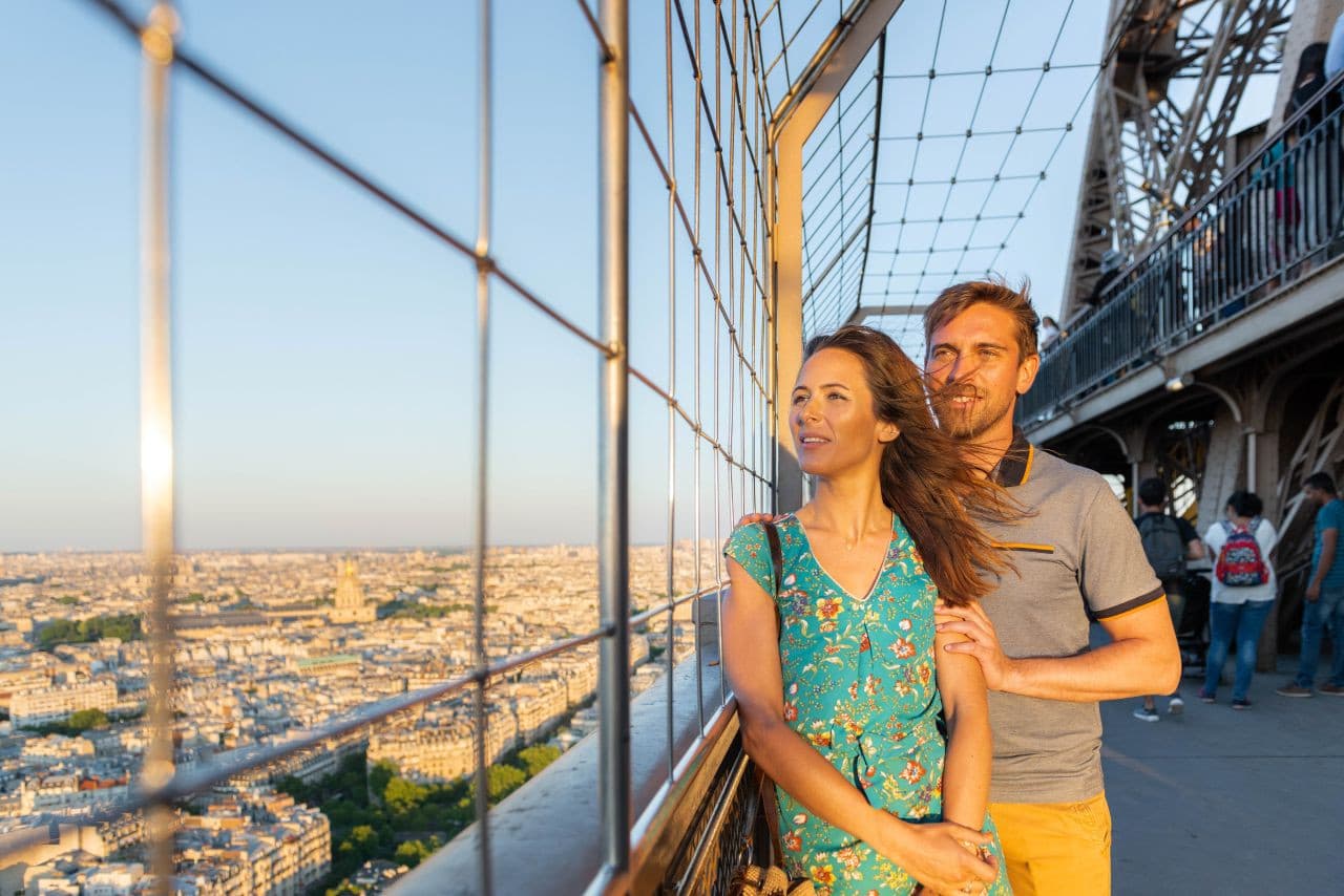 Paris Open-Top Bus Tour and Eiffel Tower Reserved Access - სურათი 9