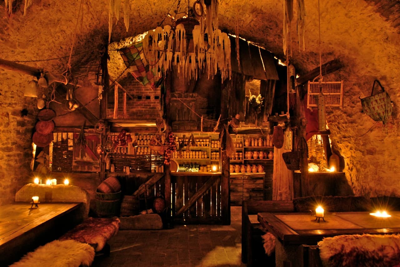 Prague: Medieval Dinner With Live Show & Unlimited Drinks - სურათი 2