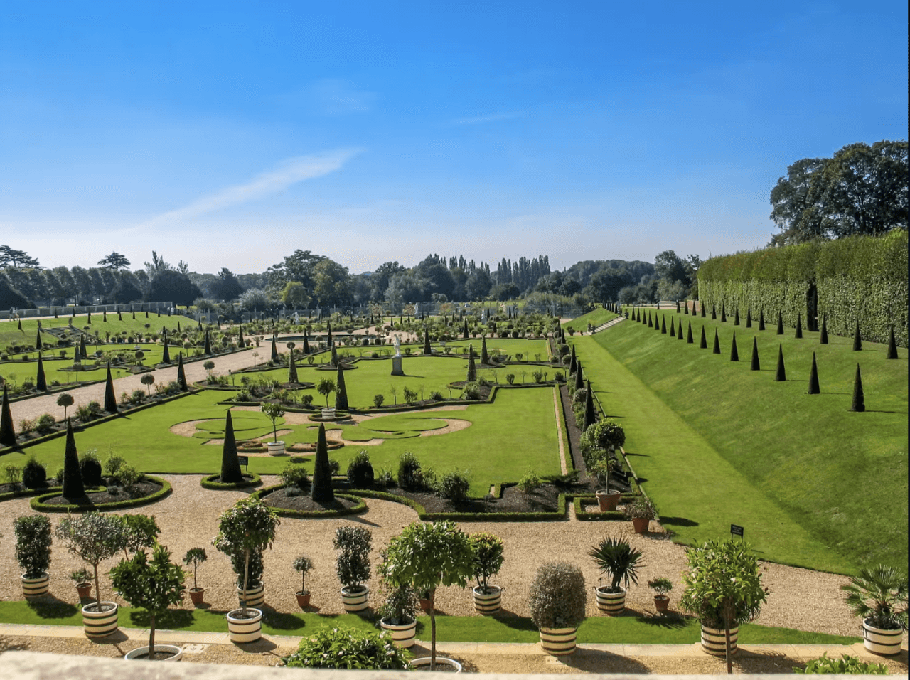 Hampton Court Palace Ticket - სურათი 4