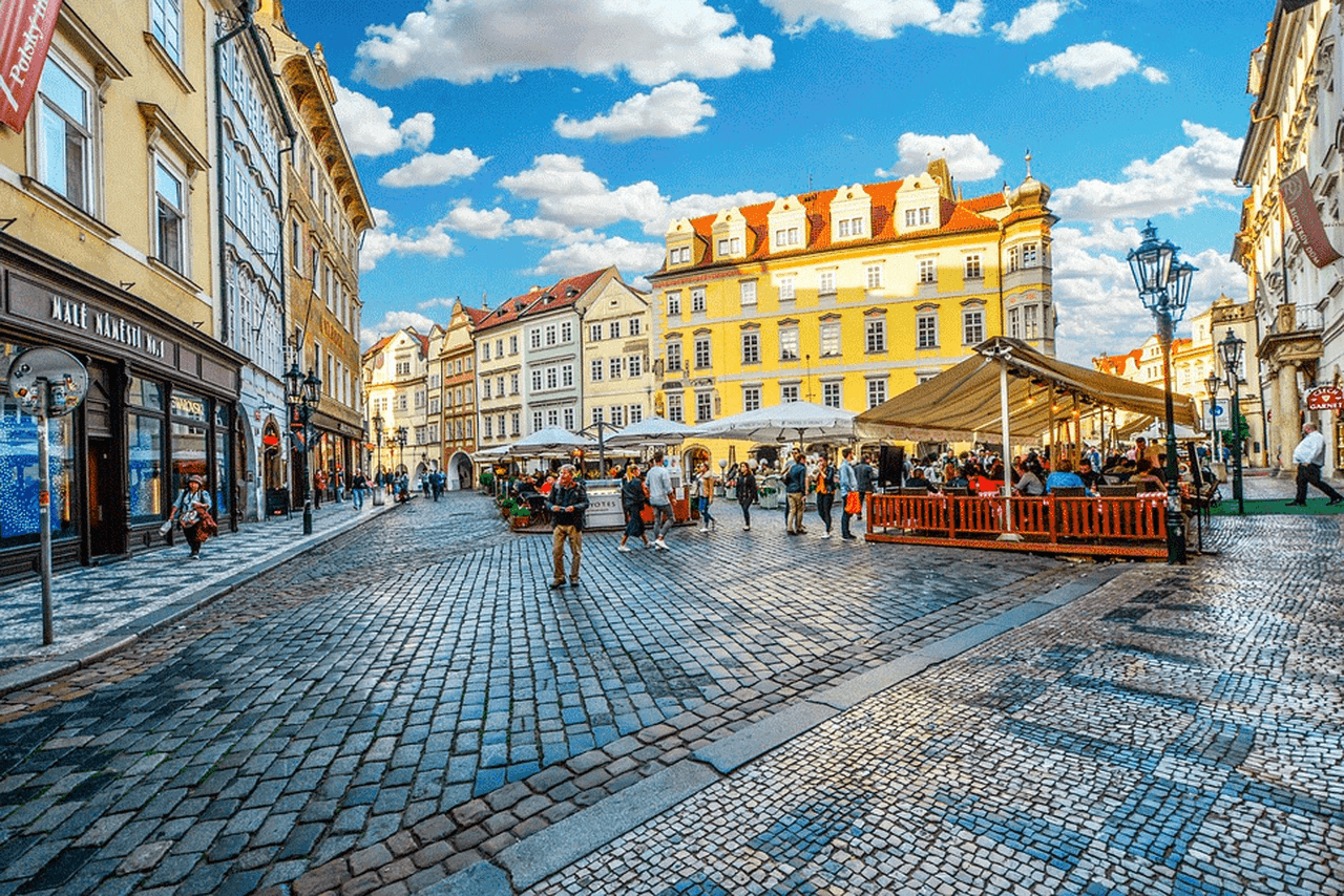 City Sightseeing Prague Hop-on Hop-off Bus Tour - სურათი 6