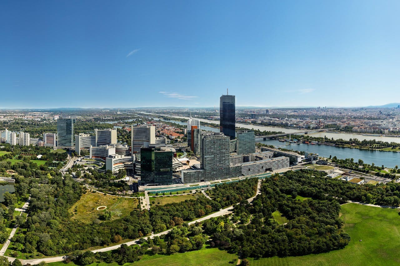 Danube Tower - სურათი 4