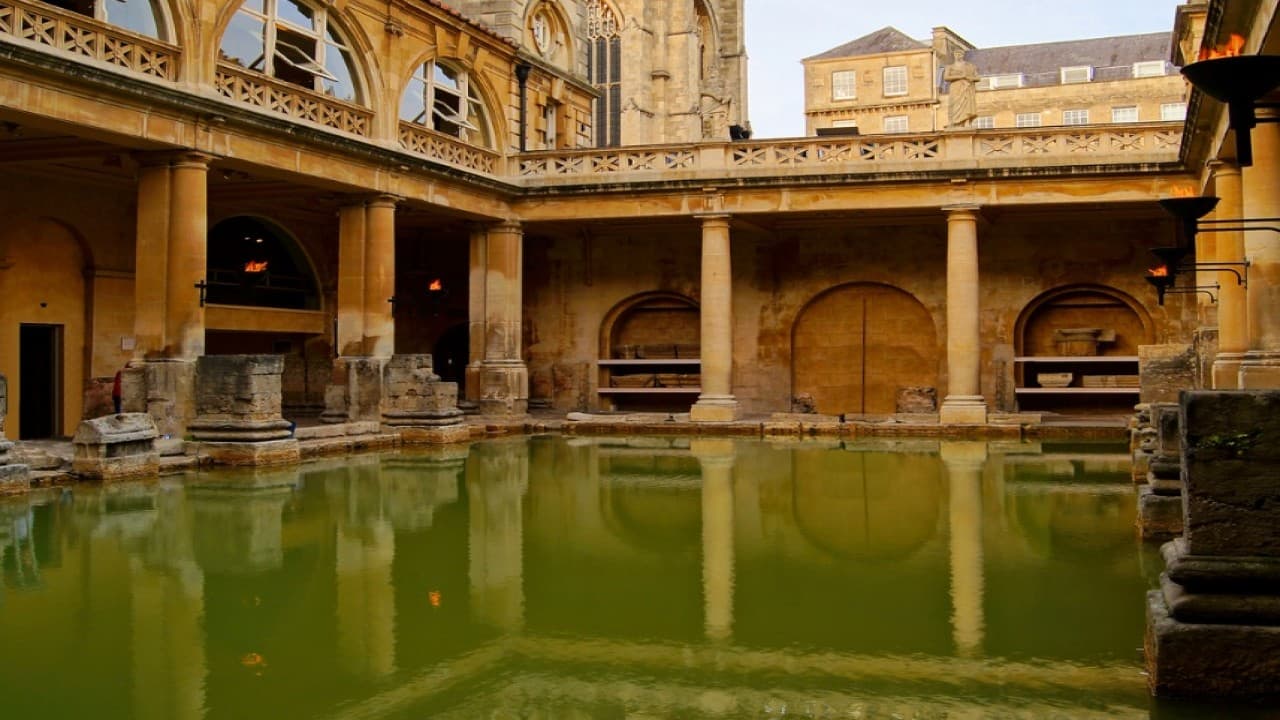Windsor Castle, Stonehenge and Bath Tour with Lunch in Lacock - სურათი 8