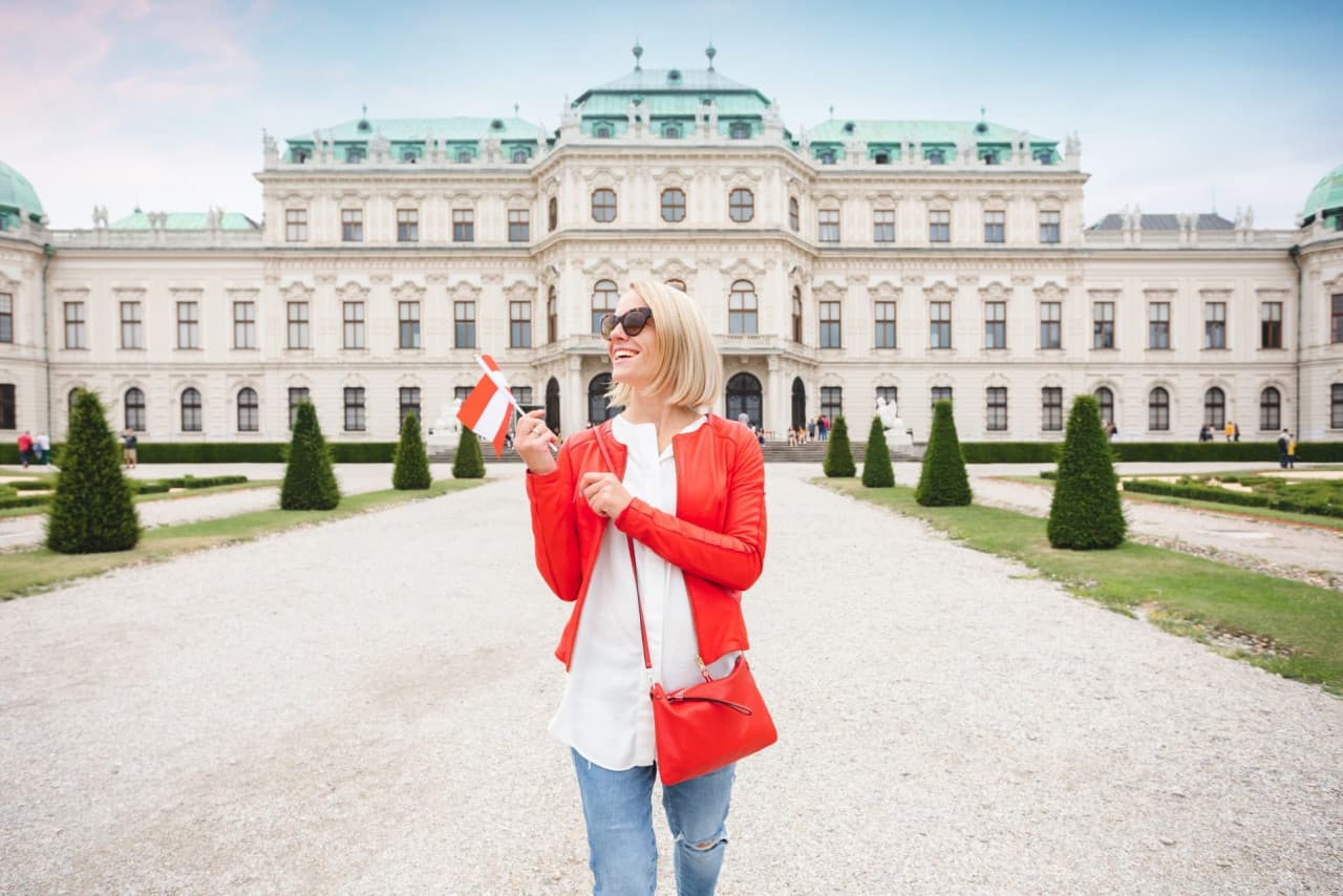 Upper Belvedere Palace Guided Tour with Skip-the-Ticket-Line Entry - მთავარი სურათი