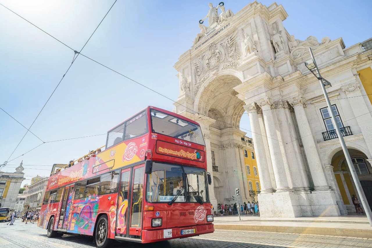 City Sightseeing Lisbon Hop-on Hop-off Bus Tour - მთავარი სურათი