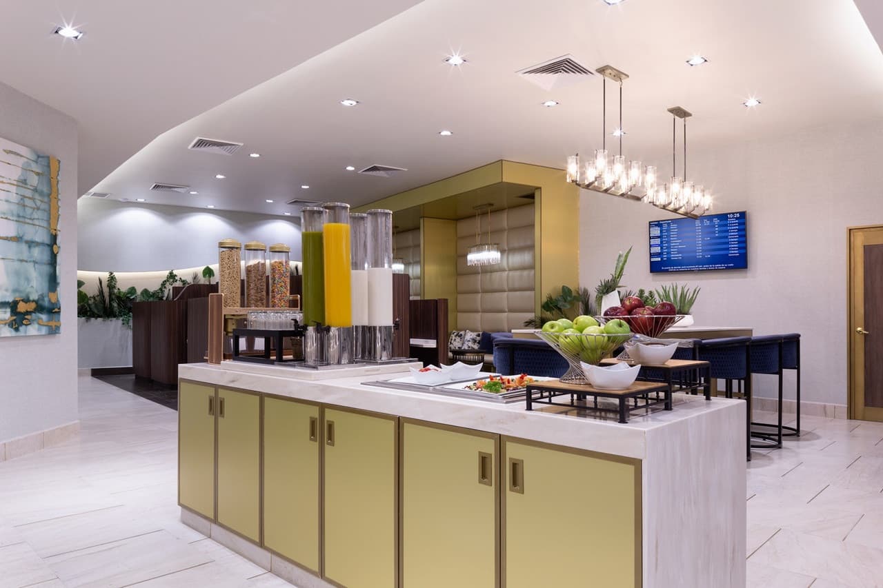 MERA Business Lounge - Cancun International Airport - სურათი 29