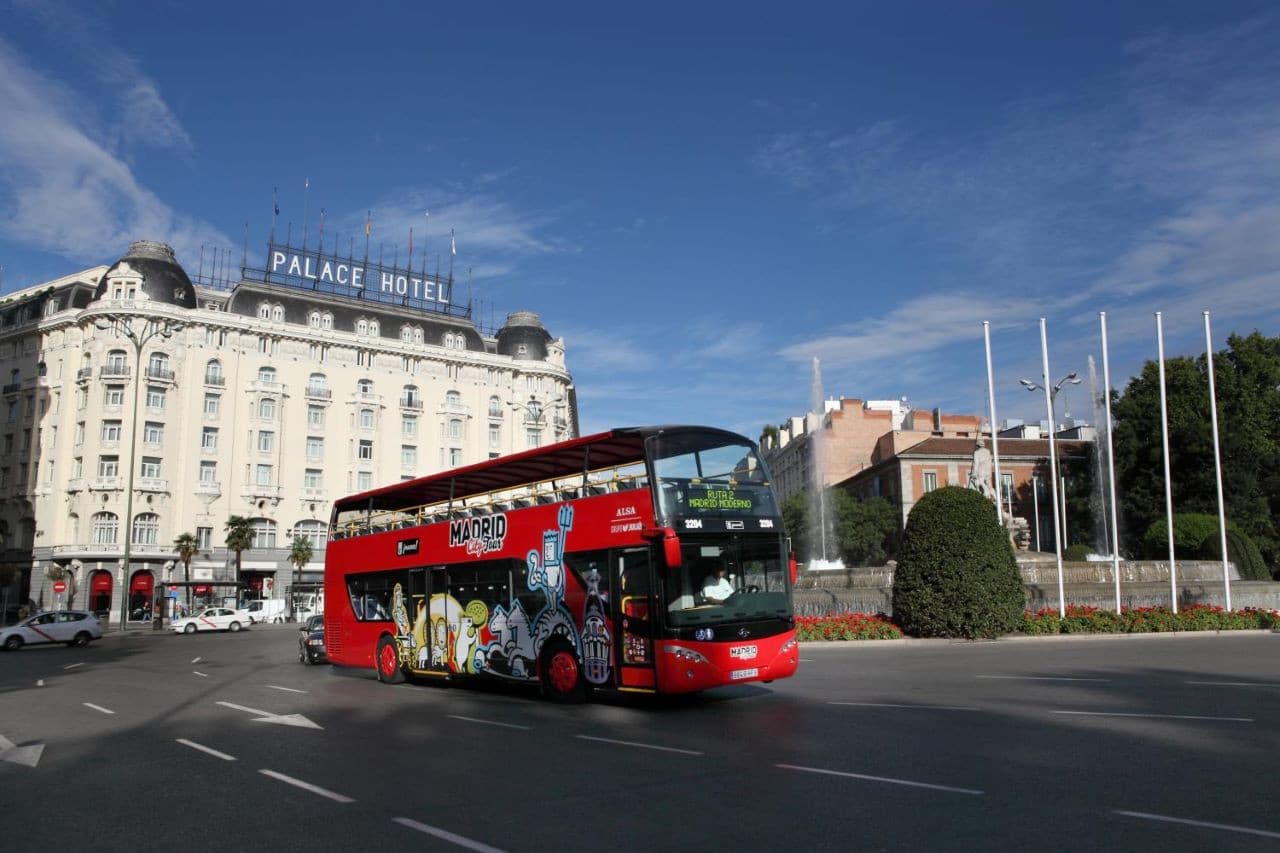 Madrid City Tour - Hop on Hop off Bus Tour - სურათი 3