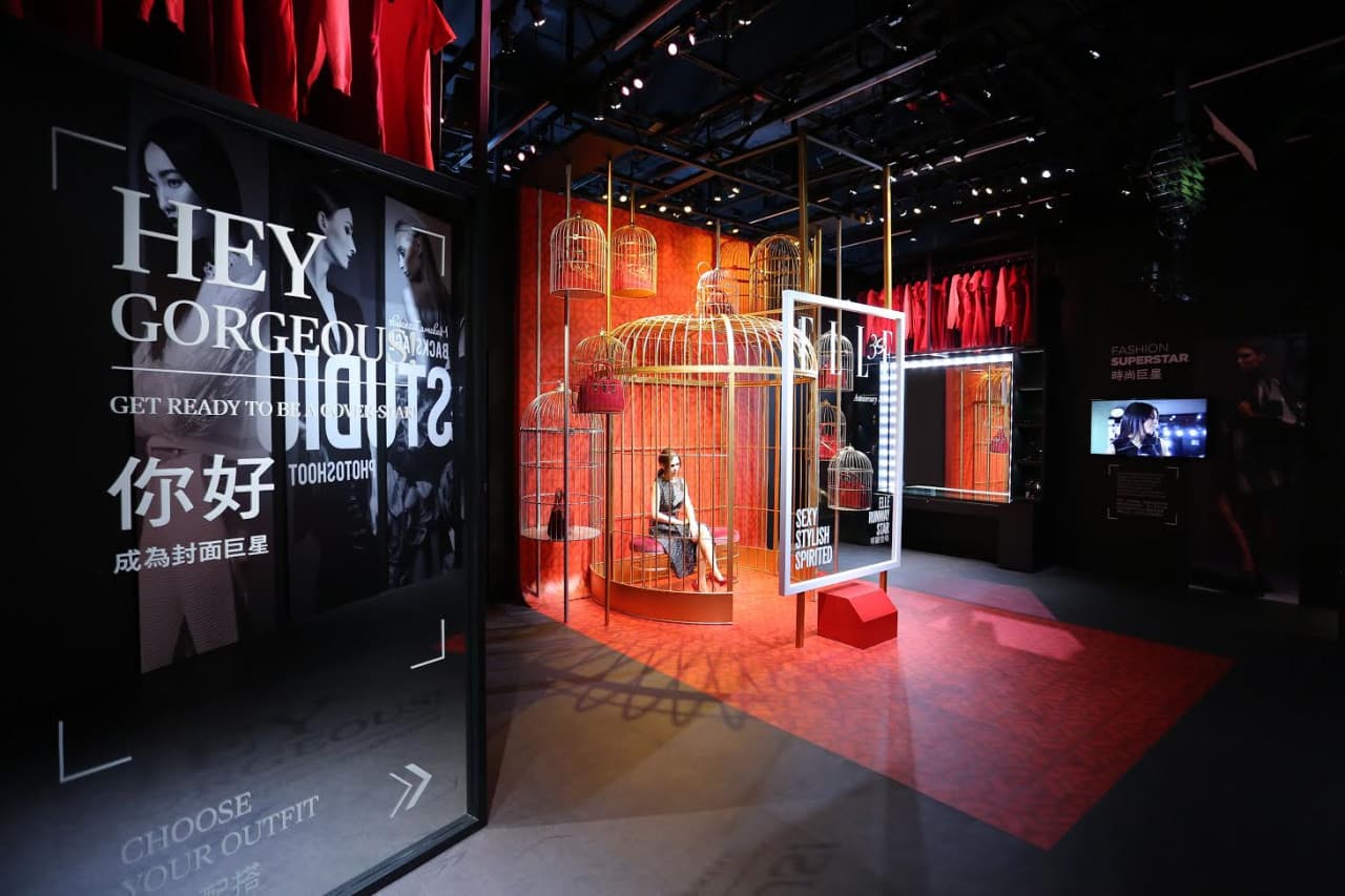 COMBO: Peak Tram with Sky Terrace 428 + Madame Tussauds Hong Kong Ticket - სურათი 7