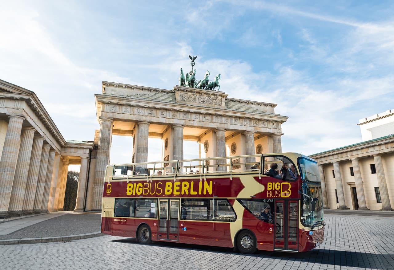Big Bus Berlin Hop-on Hop-off Bus Tour - მთავარი სურათი