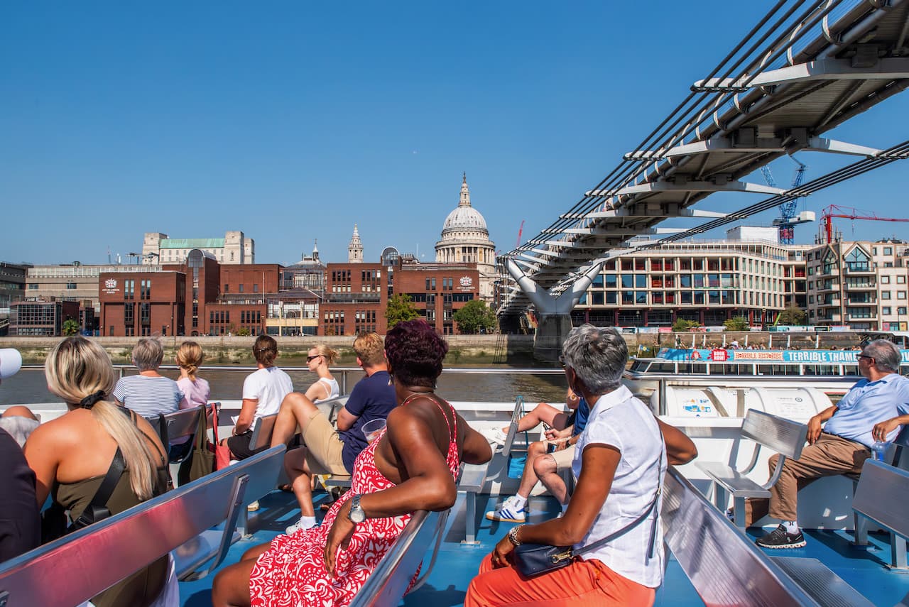 Thames River Sightseeing Cruise - სურათი 10
