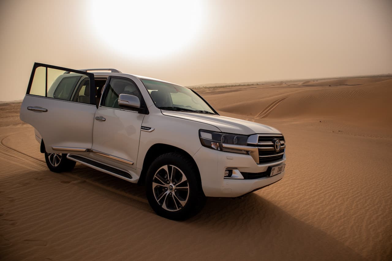 Desert Safari Tour from Abu Dhabi - მთავარი სურათი