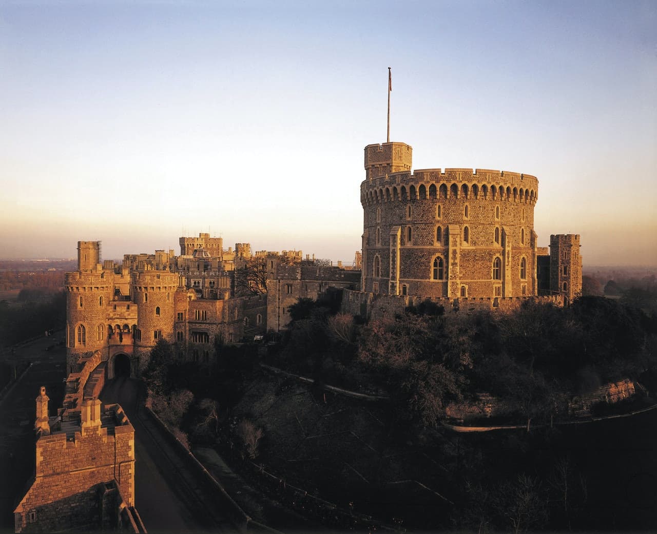 Windsor Castle - მთავარი სურათი