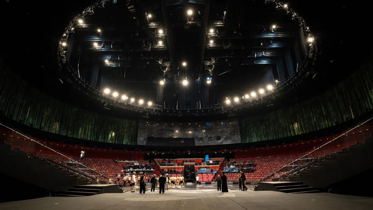 House of Dancing Water Backstage Tour in Macau - სურათი 2