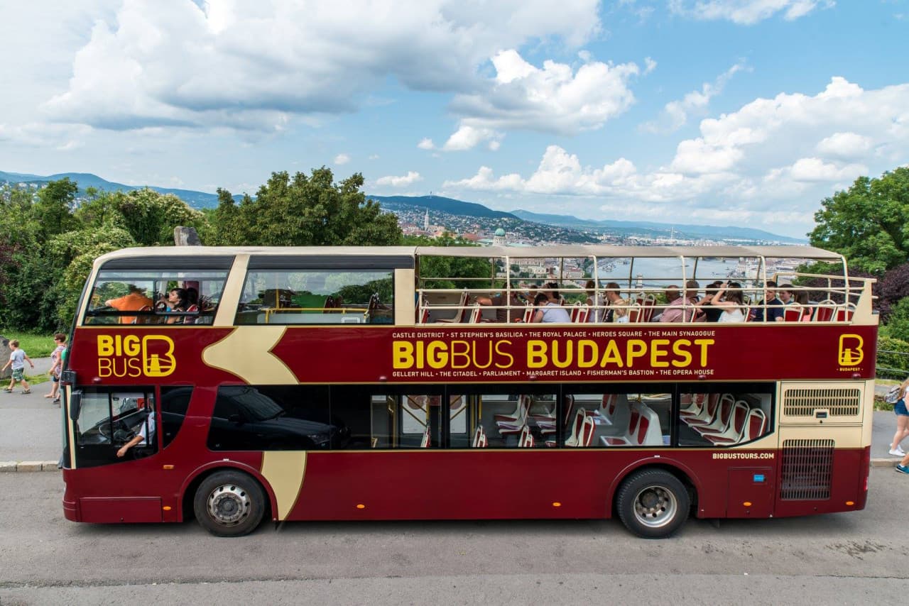 Big Bus Budapest Hop-on Hop-off Bus Tour - სურათი 4