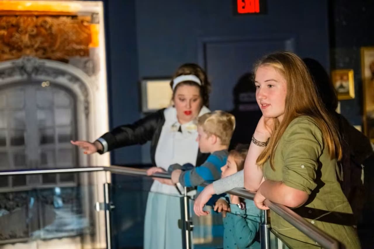 Titanic Museum Attraction Ticket - სურათი 9