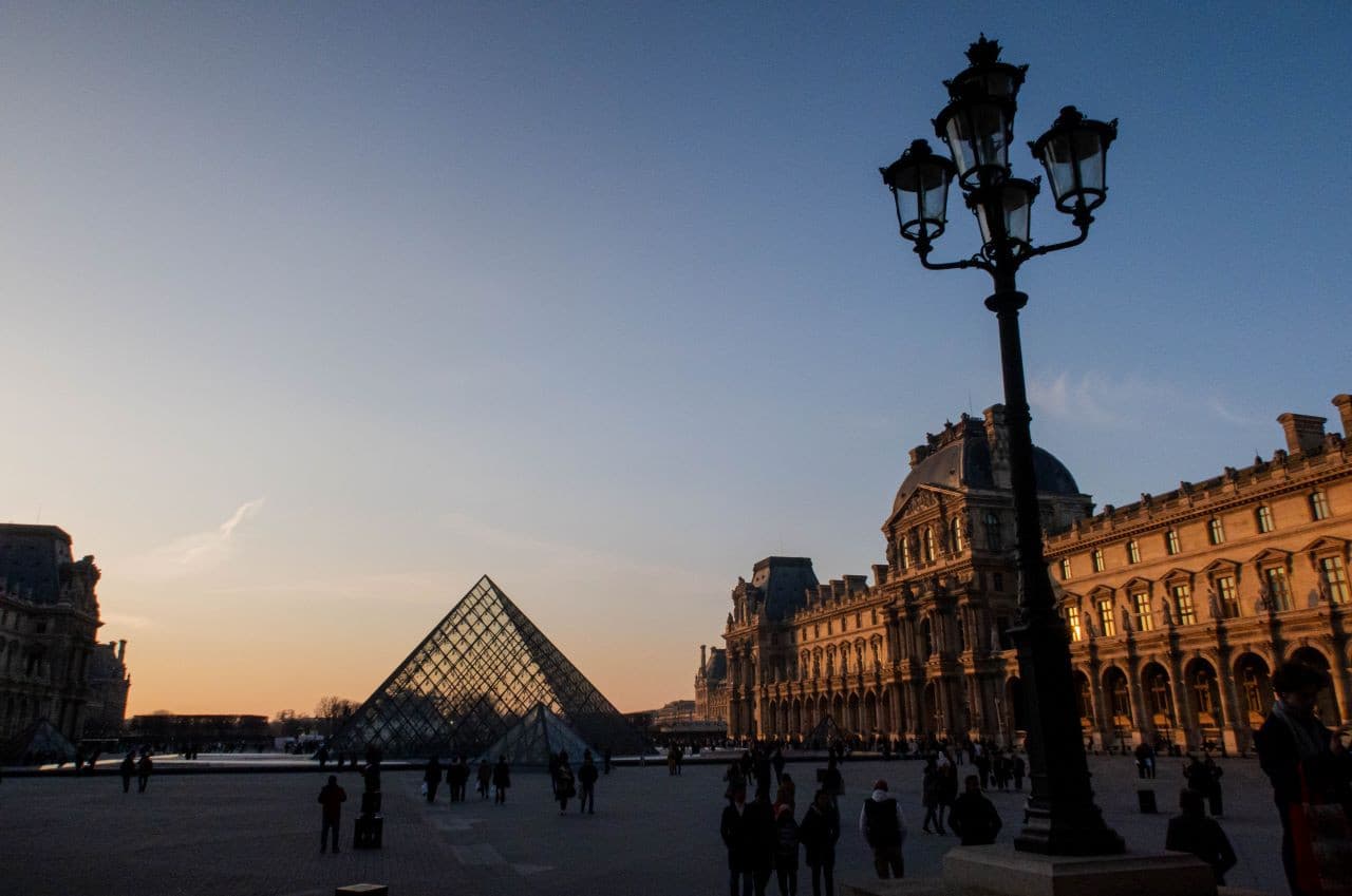 Louvre Museum Skip-the-Line Guided Tour - მთავარი სურათი