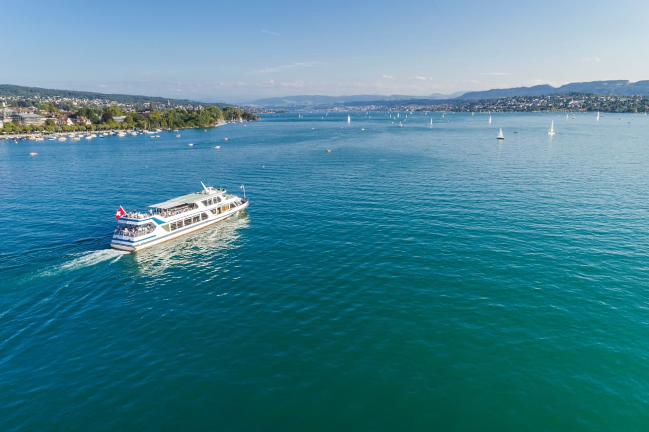 Zurich City Tour with Cruise and Lindt Home of Chocolate - სურათი 2