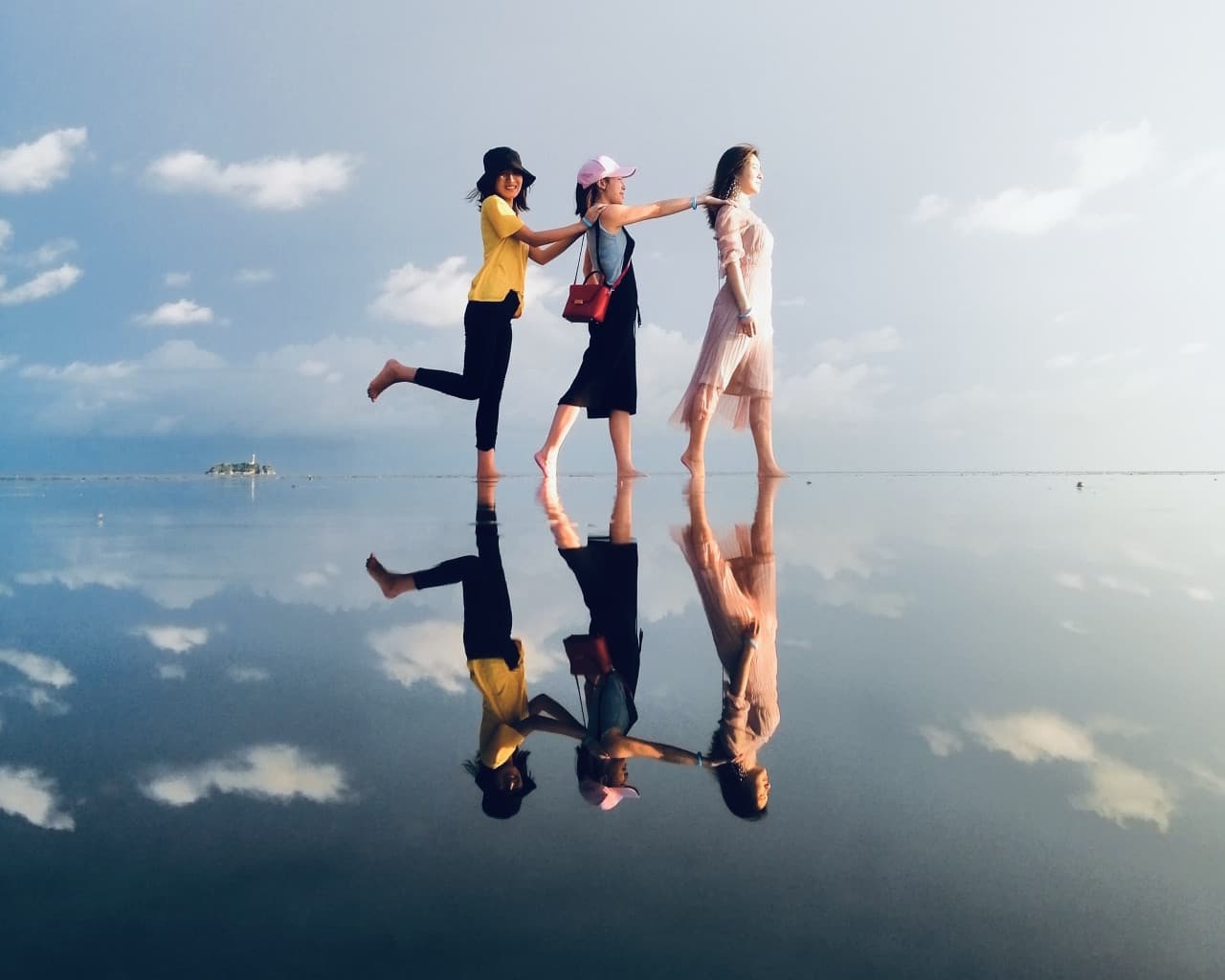 Sky Mirror Experience in Kuala Selangor - სურათი 5