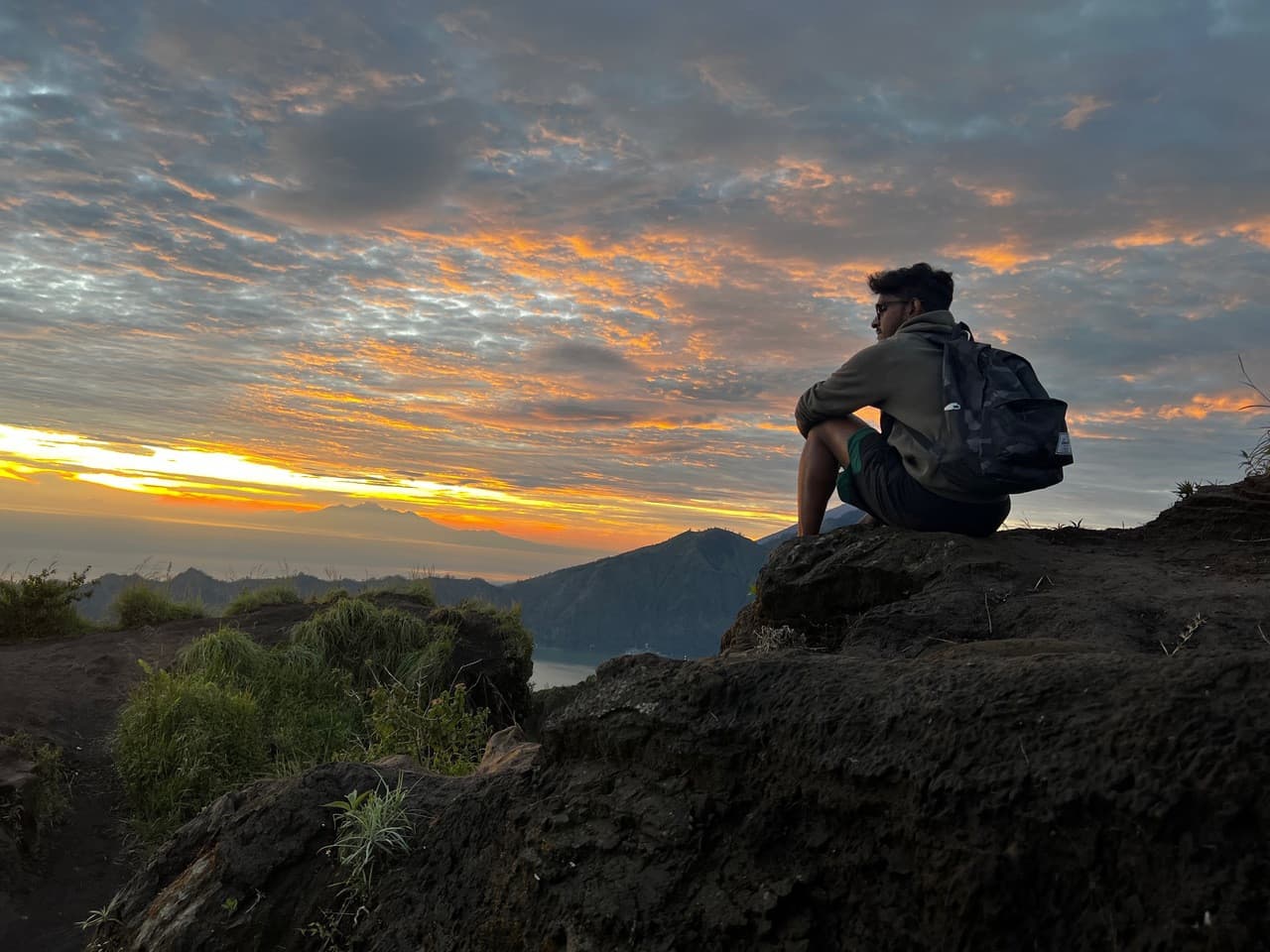 Mount Batur Sunrise Hike and Tibumana Waterfall Visit - მთავარი სურათი