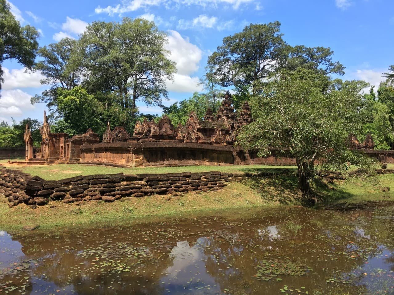 Beng Mealea, Banteay Srei, Banteay Samre, and Phnom Bakheng Tour - სურათი 6