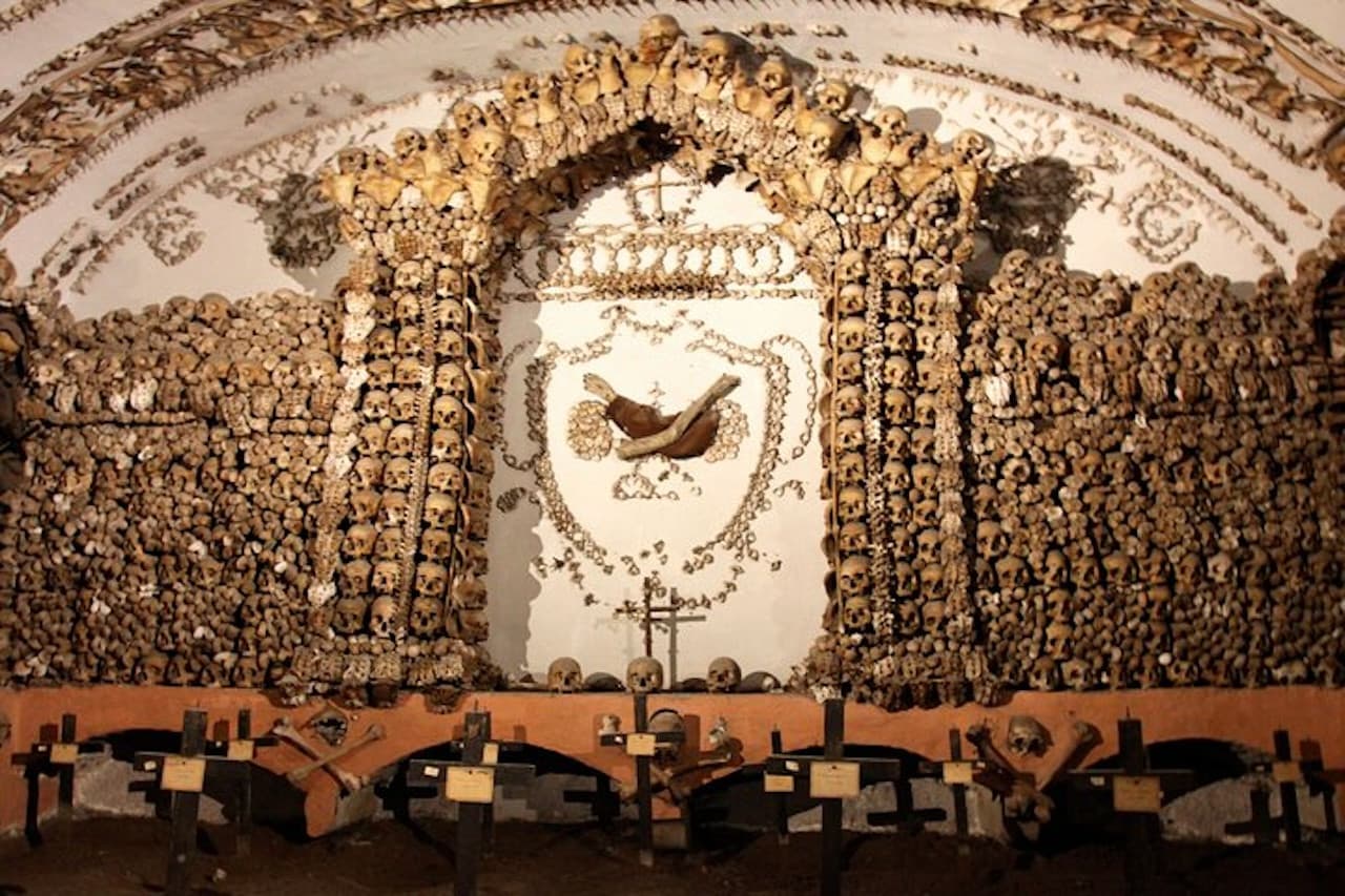 Rome Underground Tour: Capuchin Crypts, Christian Catacombs, Basilica of San Martino ai Monti - სურათი 2