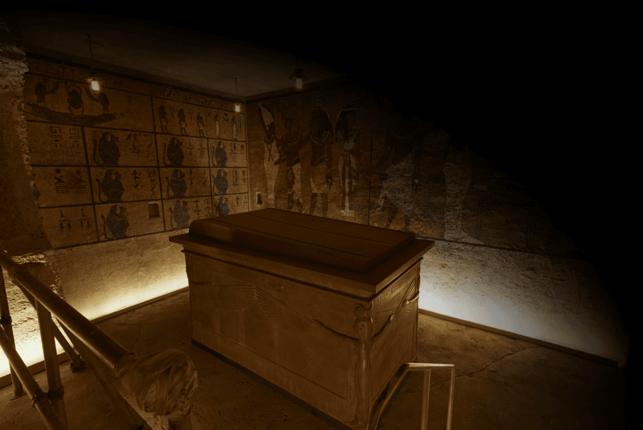 Mystery of Tutankhamen: An Immersive Ancient Egyptian Exhibition - სურათი 3