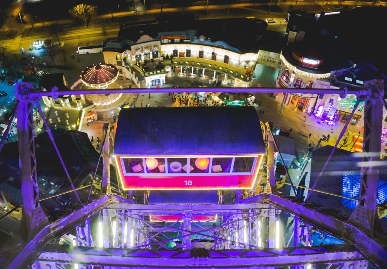Vienna's Giant Ferris Wheel - სურათი 5