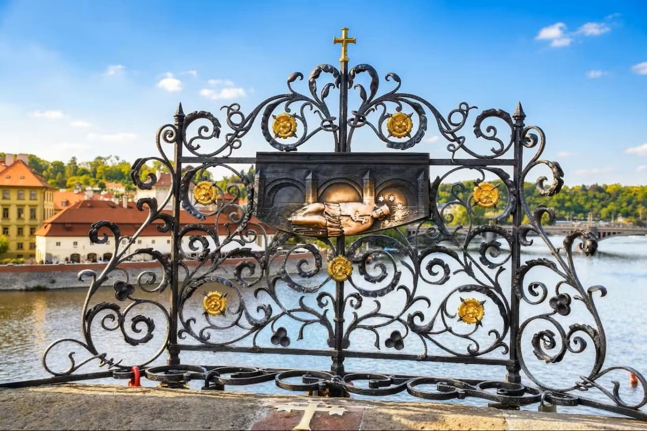 Charles Bridge Towers Ticket + Audio Guide - სურათი 4