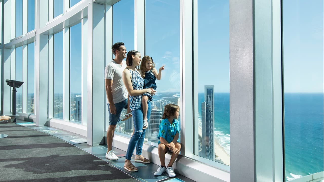 SkyPoint Observation Deck Ticket - სურათი 2