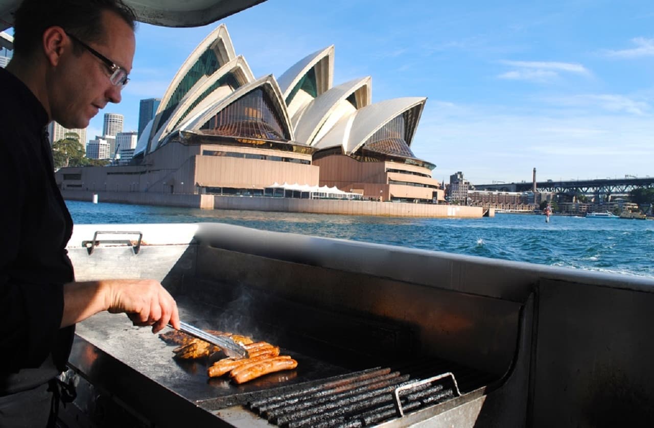 Sydney Whale Watching Cruise with Breakfast or Lunch with Sydney Princess Cruises - სურათი 10