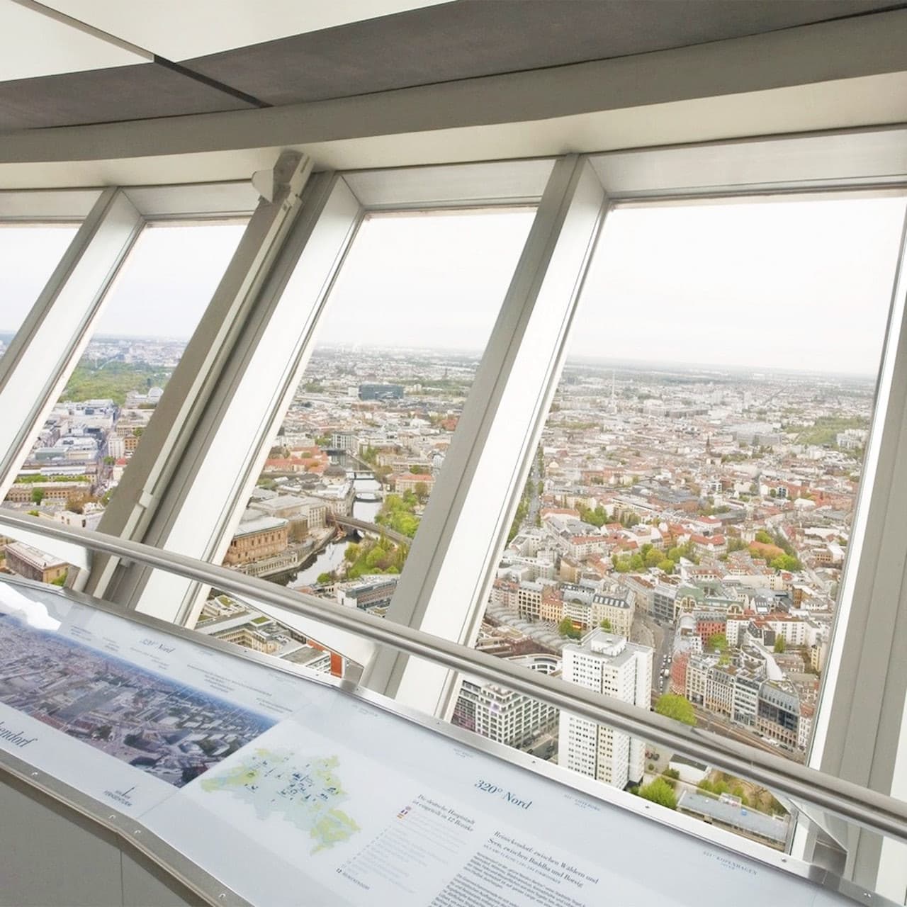 Berlin TV Tower - სურათი 5