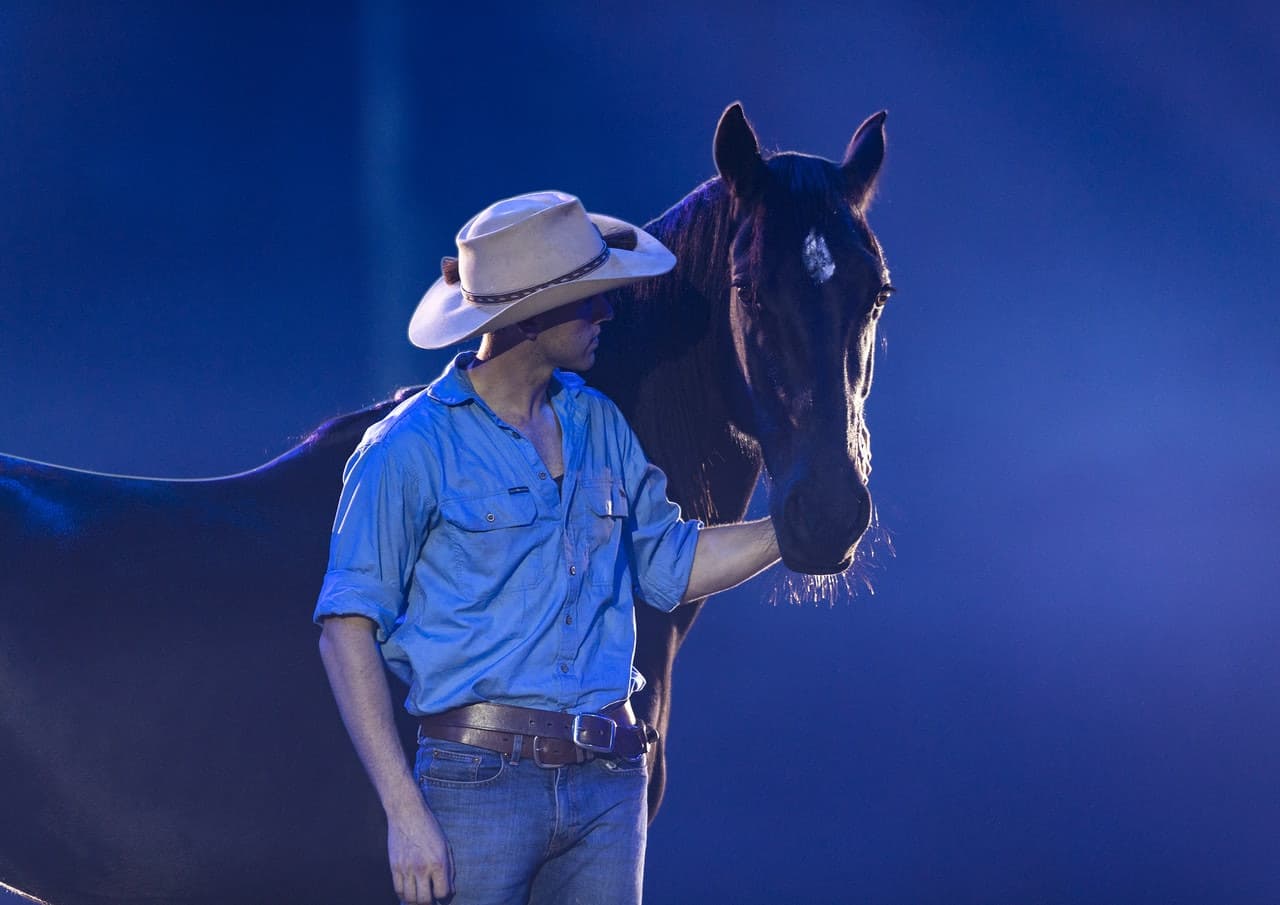 Australian Outback Spectacular Dinner Show Ticket - სურათი 11