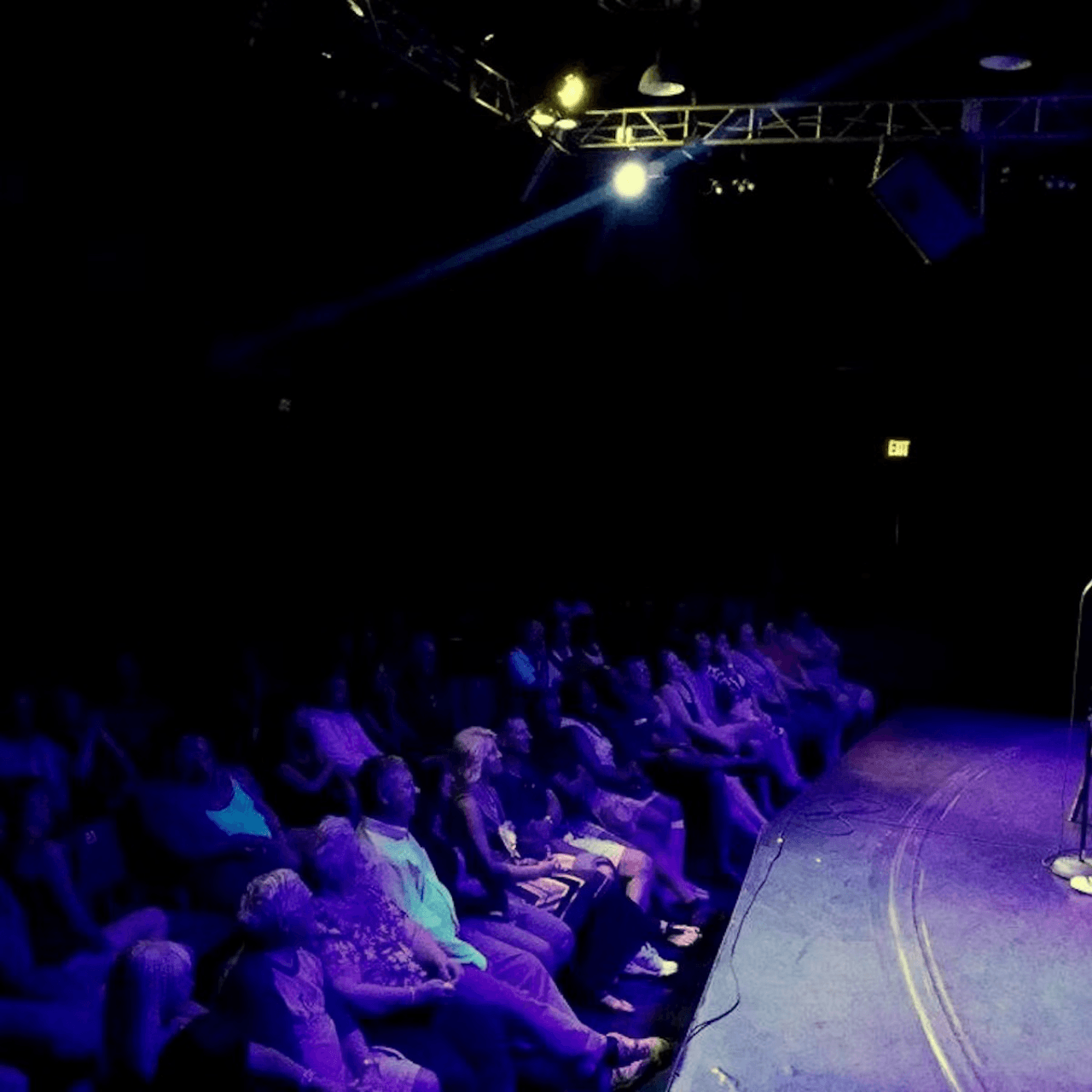 V Theatre Las Vegas - Las Vegas Live Comedy Club - სურათი 3