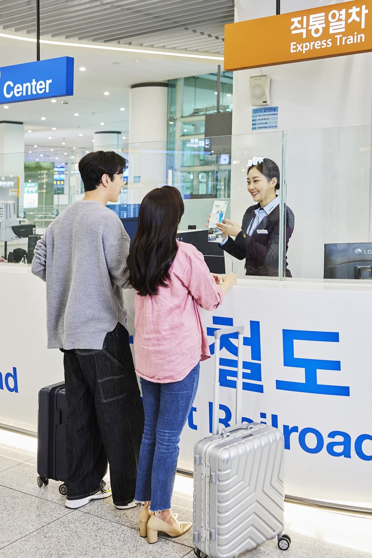 AREX Incheon Airport Express Train Ticket - სურათი 7