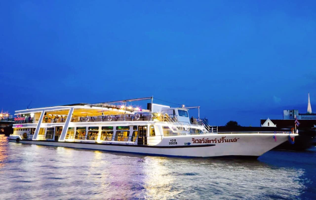 Chao Phraya Dinner Cruise aboard River Star Princess - სურათი 12