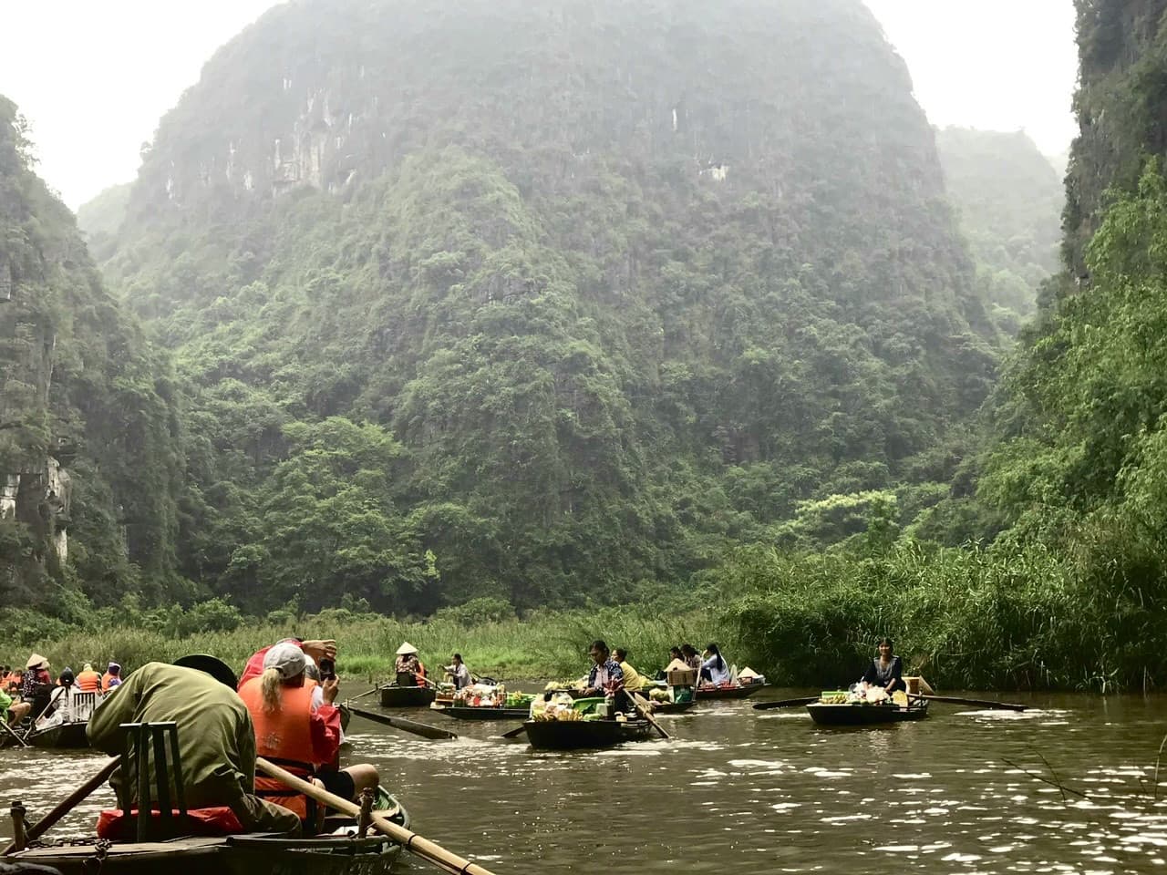Hoa Lu and Tam Coc Tour from Hanoi - სურათი 10