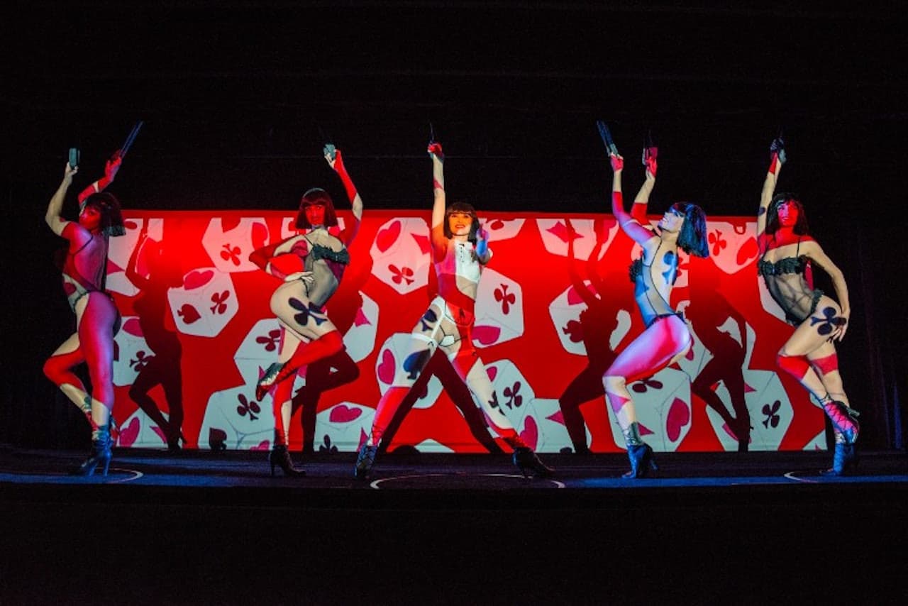 Crazy Horse Paris Show Ticket - მთავარი სურათი