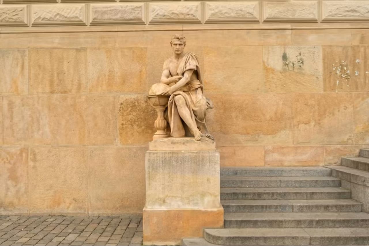 Prague National Museum Ticket + City Tour Audio Guide - სურათი 6
