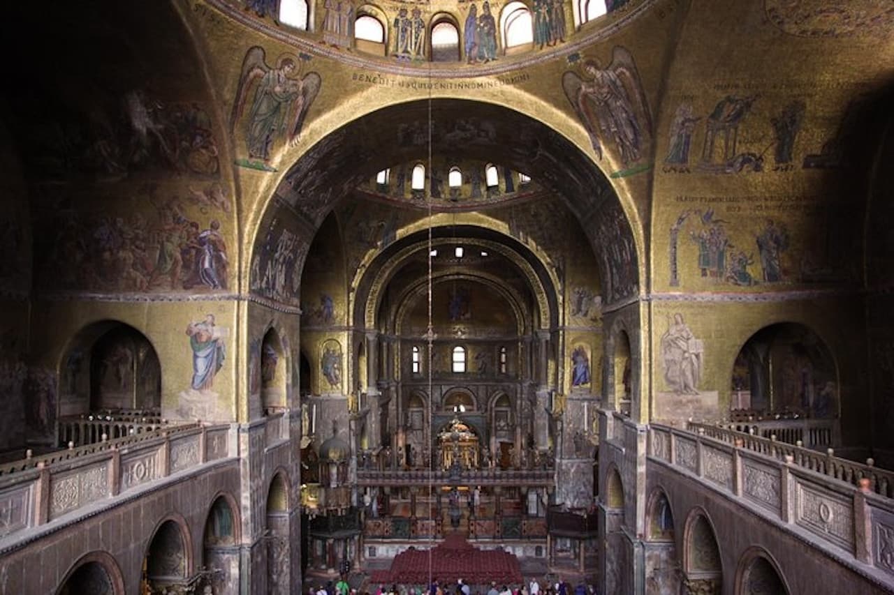 St. Mark's Basilica and Doge's Palace Skip-the-Line Guided Tour - სურათი 9