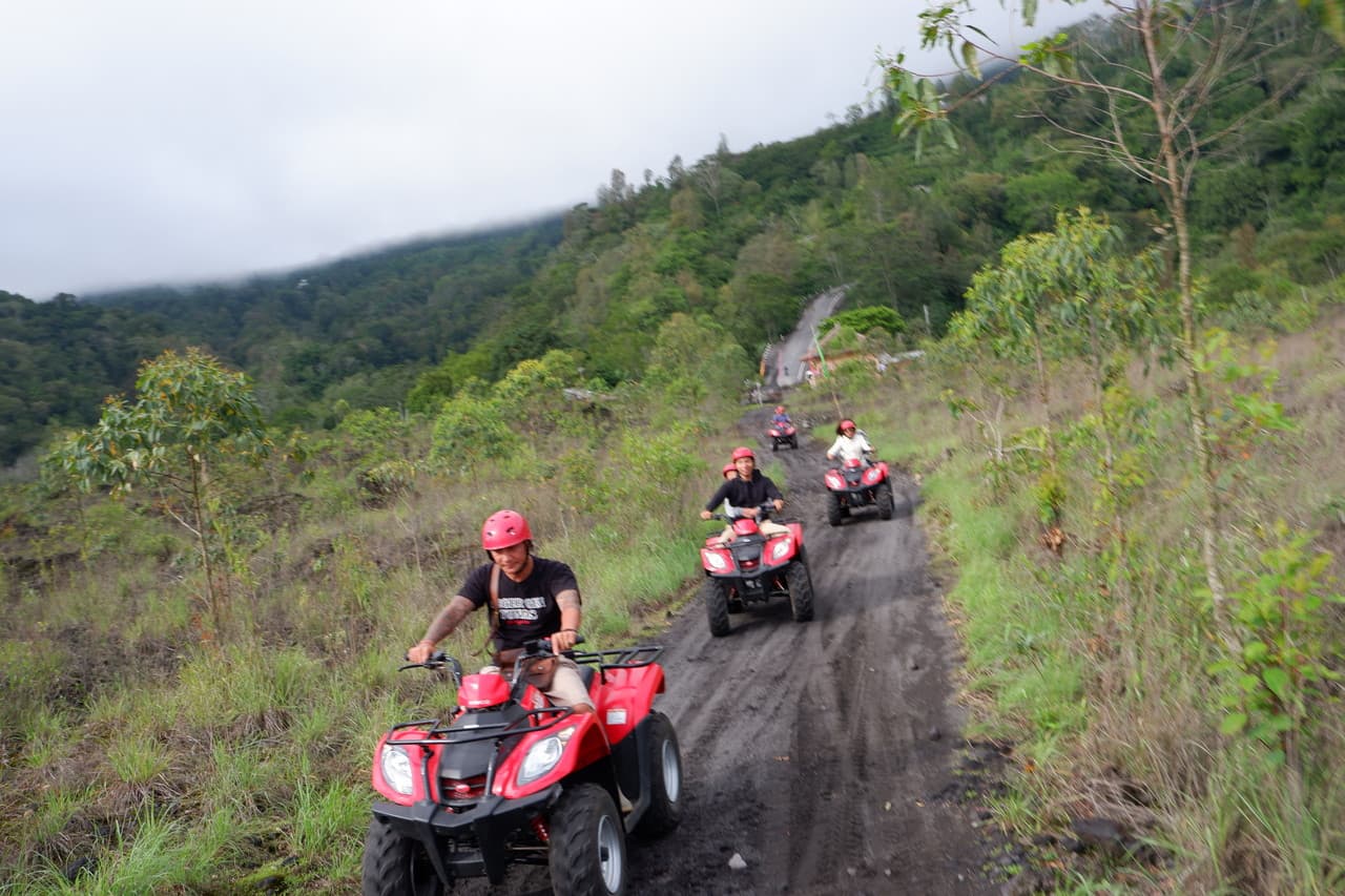 Mount Batur Quad Bike Tour and Hot Spring Visit - სურათი 5