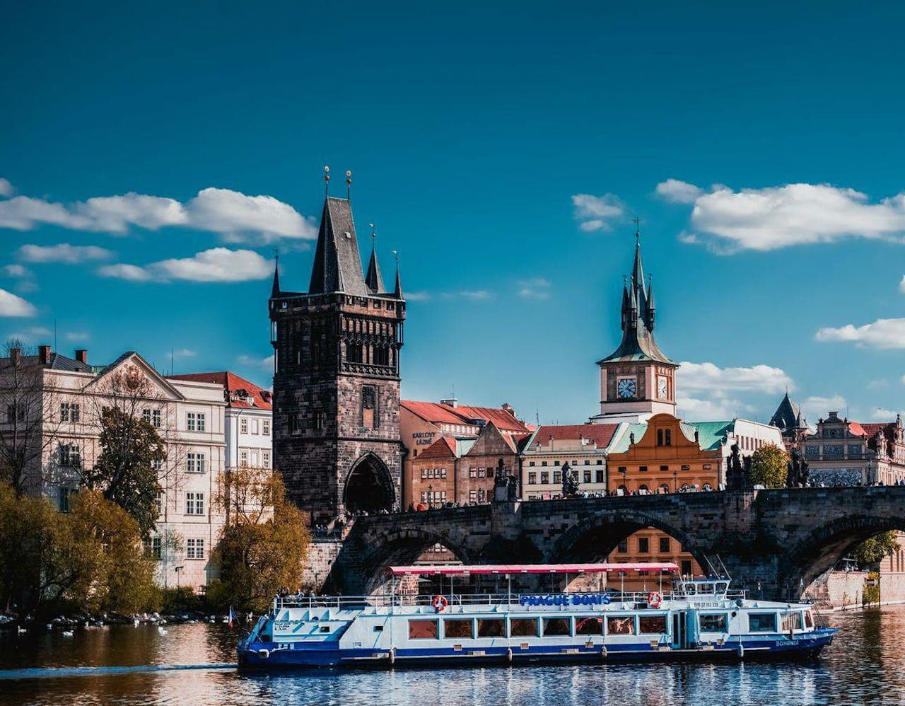 Prague River Cruise - მთავარი სურათი