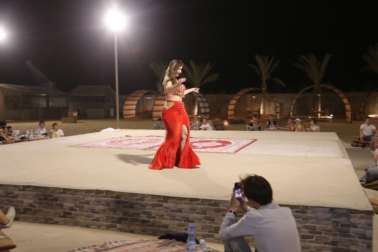 Premium Evening Desert Safari Tour from Dubai with BBQ Dinner - სურათი 20