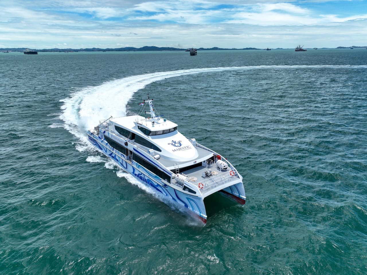 Majestic Fast Ferry Ticket between Singapore and Batam - სურათი 2
