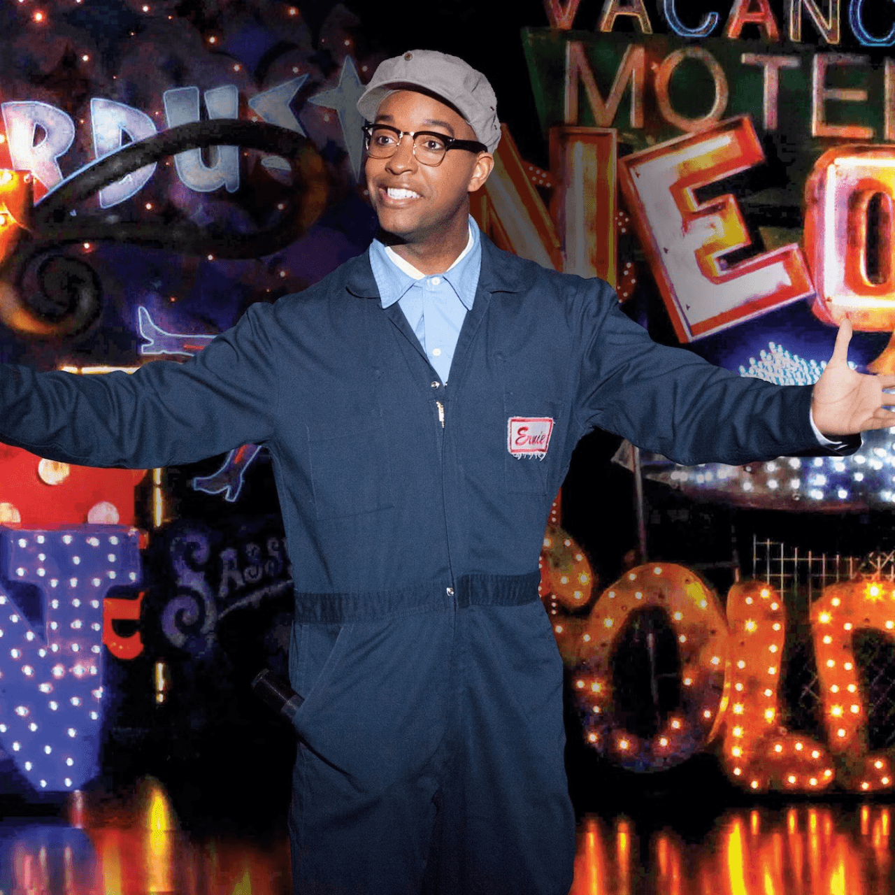 Saxe Theatre Las Vegas - Vegas! The Show - სურათი 6